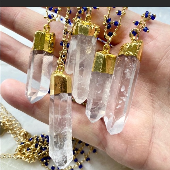 Raw quartz & beaded, gold plated necklace - Picture 7 of 11